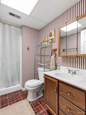 105 Wenona Drive, Washington, MO 63090