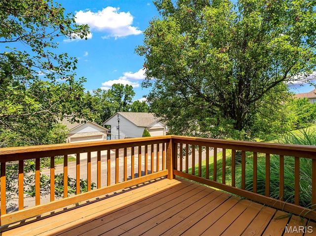 105 Wenona Drive, Washington, MO 63090