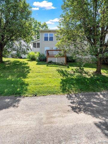 105 Wenona Drive, Washington, MO 63090