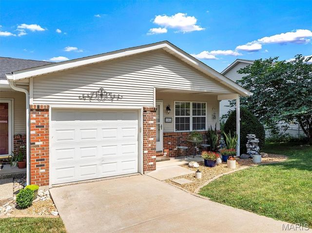105 Wenona Drive, Washington, MO 63090