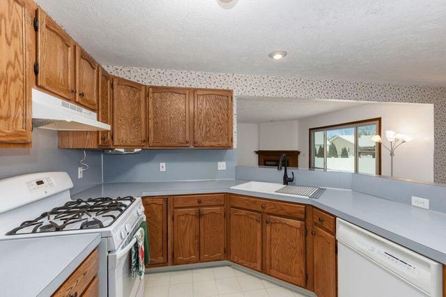 5075 Windybrook Drive Sw, City Of Wyoming, MI 49418