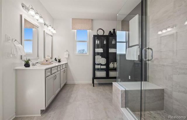 50533 Crusader Drive, Macomb, MI 48044