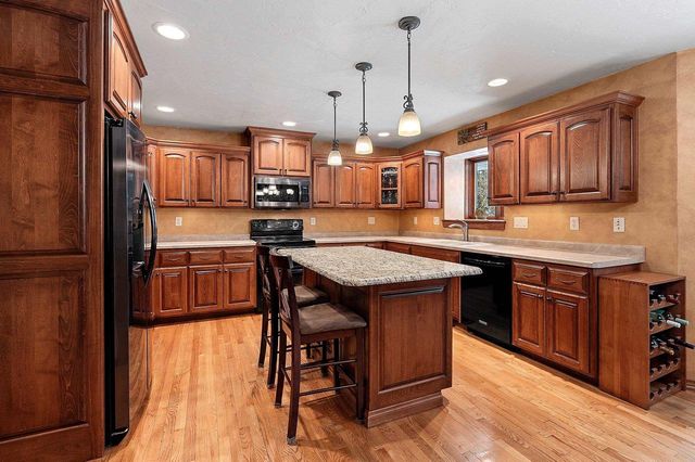 3181 HIGH COUNTRY COURT, Green Bay, WI 54313