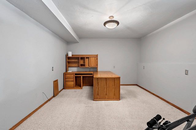 3181 HIGH COUNTRY COURT, Green Bay, WI 54313