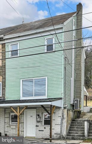 312 E SWATARA AVE, Tremont, PA 17981