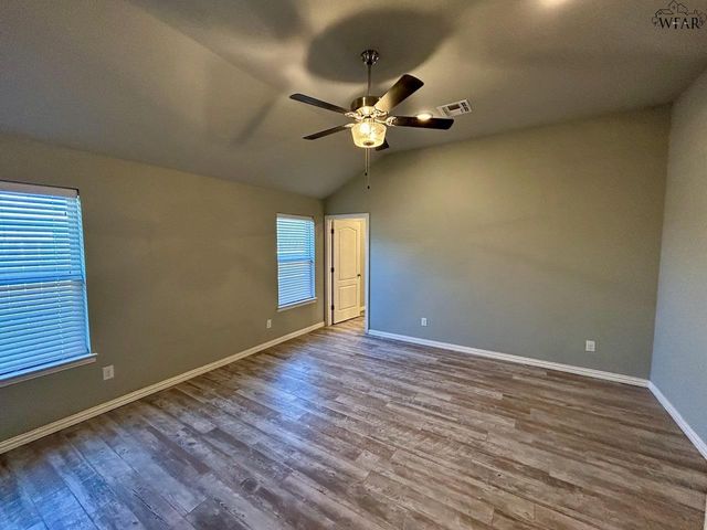 5025 OLIVIA LANE, Wichita Falls, TX 76310