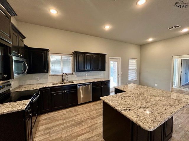 5025 OLIVIA LANE, Wichita Falls, TX 76310