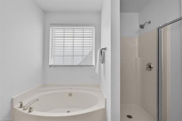 4212 Elderbush Circle, Greensboro, NC 27405