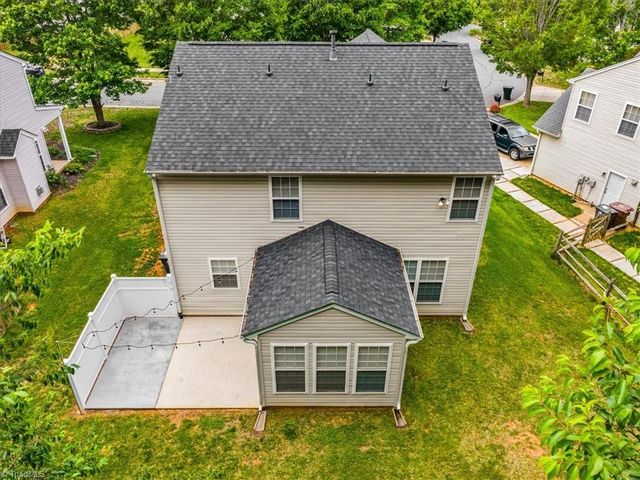 4212 Elderbush Circle, Greensboro, NC 27405
