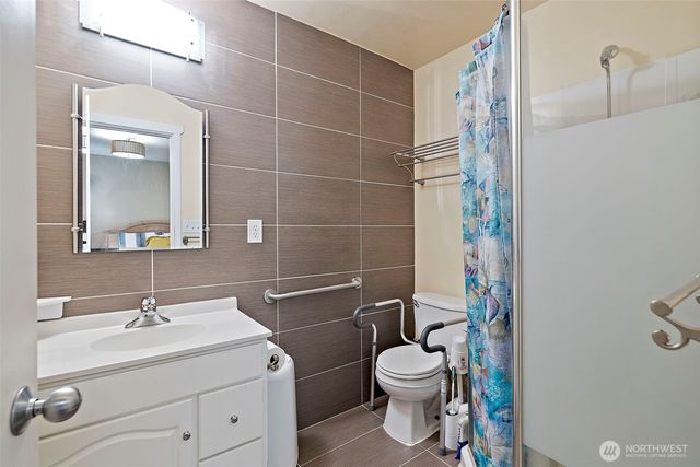 19401 SE 267th Street, Covington, WA 98042