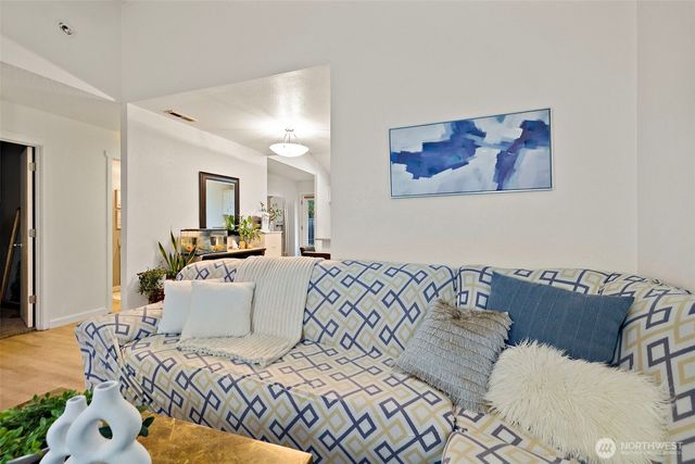 19401 SE 267th Street, Covington, WA 98042