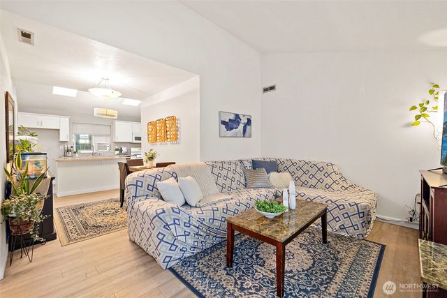 19401 SE 267th Street, Covington, WA 98042