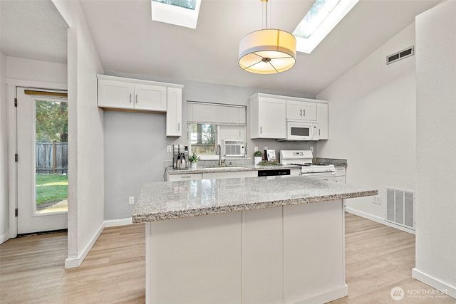 19401 SE 267th Street, Covington, WA 98042