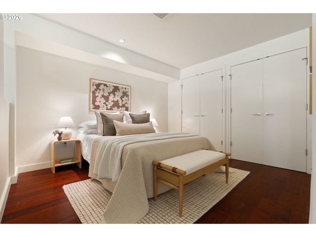 3601 S RIVER Pkwy 319, Portland, OR 97239