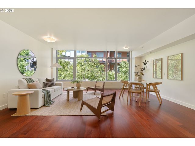 3601 S RIVER Pkwy 319, Portland, OR 97239