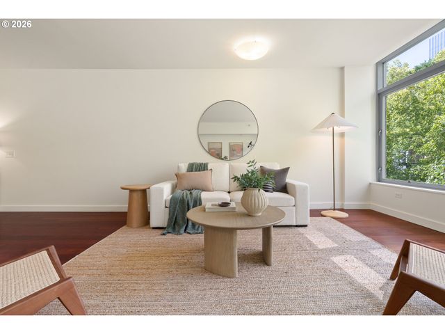 3601 S RIVER Pkwy 319, Portland, OR 97239