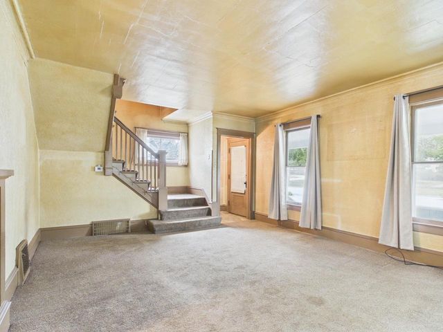 722 S STATE STREET, Appleton, WI 54911