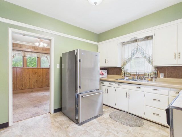 722 S STATE STREET, Appleton, WI 54911