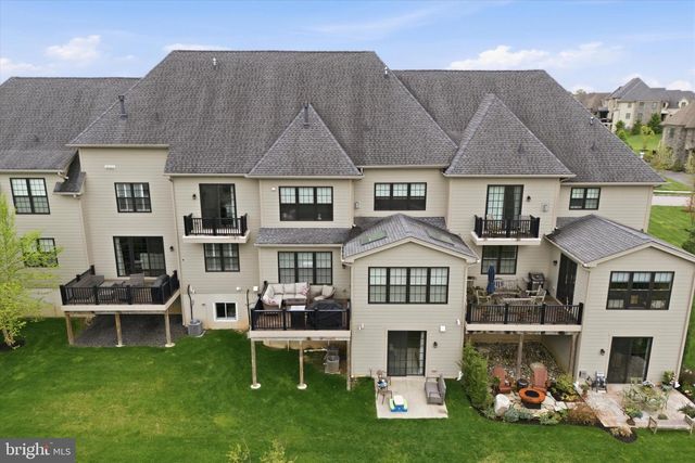 318 WHITEMARSH DR, Flourtown, PA 19031
