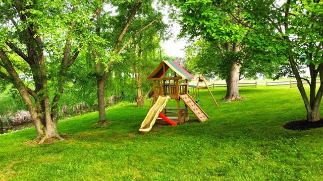 375 Lane 175 Lime Lake, Angola, IN 46703
