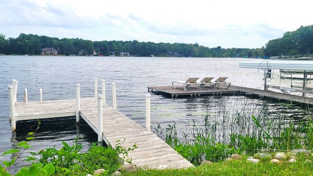375 Lane 175 Lime Lake, Angola, IN 46703