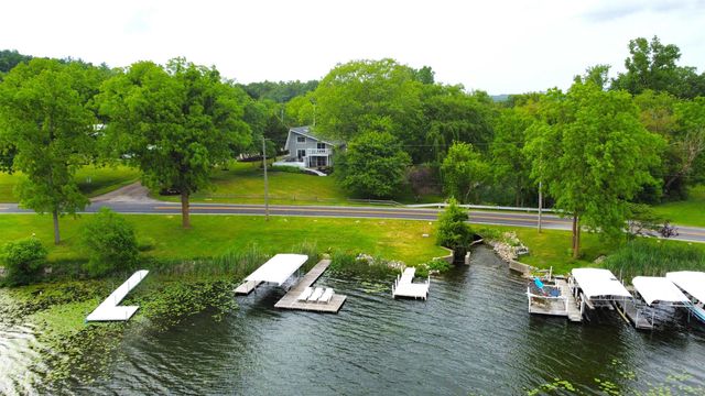 375 Lane 175 Lime Lake, Angola, IN 46703