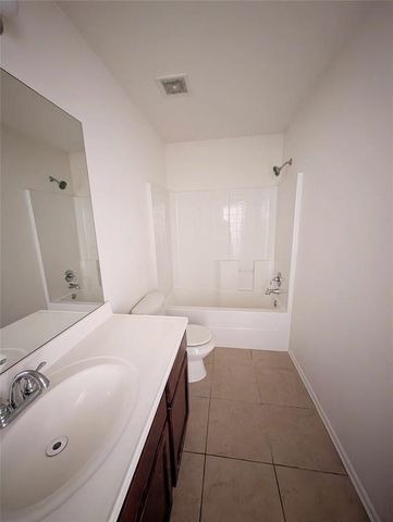 2244 NW 199th Street, Edmond, OK 73012