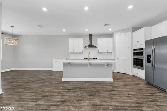 16121 Lotus WAY, Punta Gorda, FL 33982