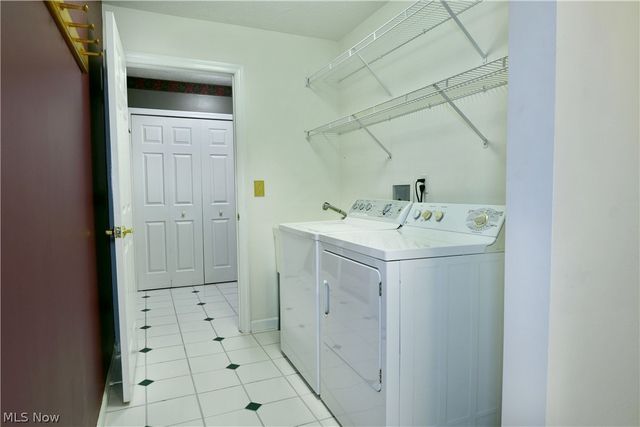 19 Spring Creek Drive, Cortland, OH 44410