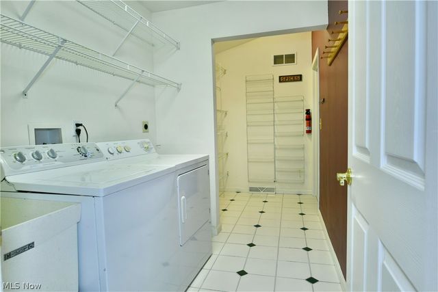 19 Spring Creek Drive, Cortland, OH 44410