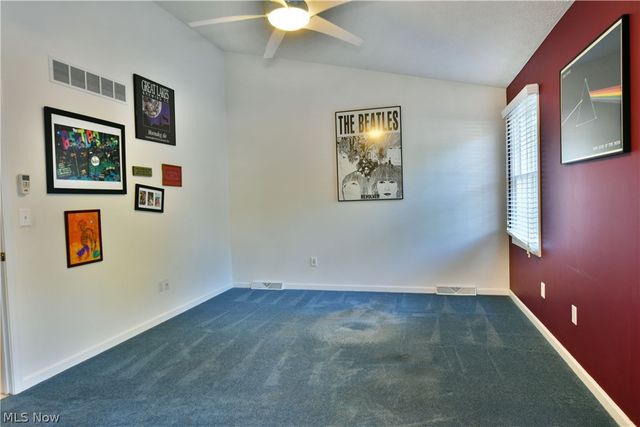 19 Spring Creek Drive, Cortland, OH 44410