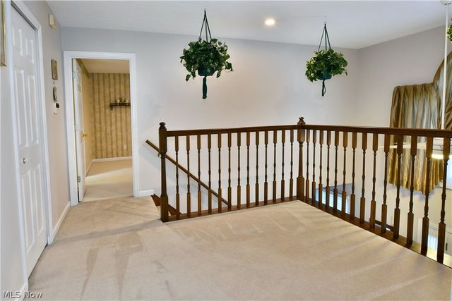 19 Spring Creek Drive, Cortland, OH 44410