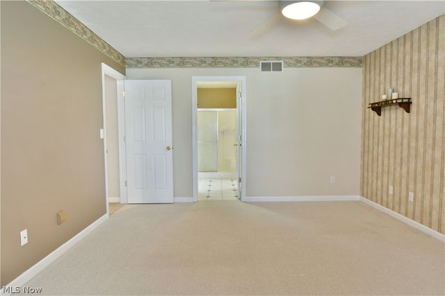 19 Spring Creek Drive, Cortland, OH 44410