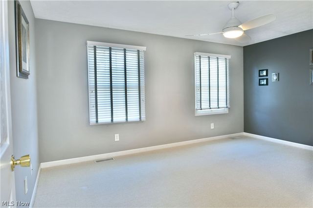 19 Spring Creek Drive, Cortland, OH 44410