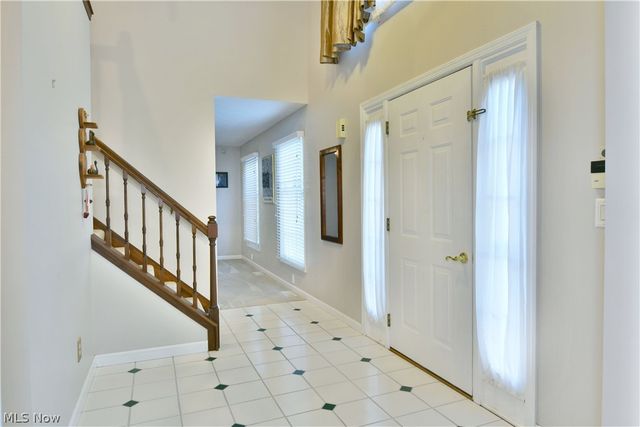 19 Spring Creek Drive, Cortland, OH 44410