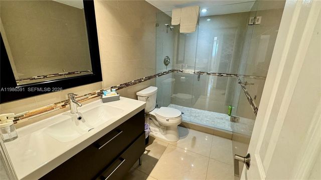 19370 Collins Ave 204, Sunny Isles Beach, FL 33160