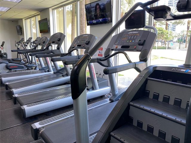 19370 Collins Ave 204, Sunny Isles Beach, FL 33160