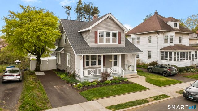 36 Quentin Street, Hamden, CT 06517