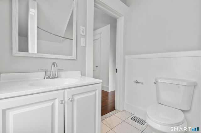 36 Quentin Street, Hamden, CT 06517