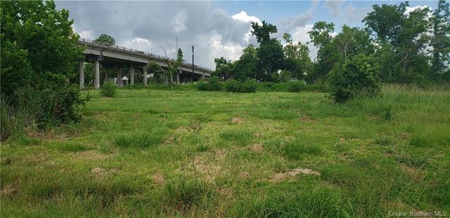 1215 N Railroad Avenue, Lake Charles, LA 70601