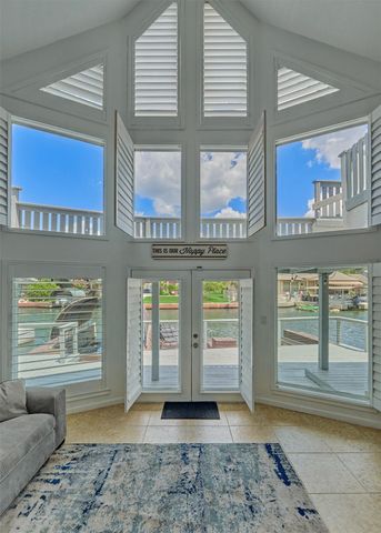 3142 Lazy Lake Lane, Montgomery, TX 77356