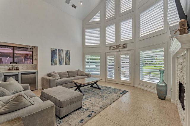 3142 Lazy Lake Lane, Montgomery, TX 77356