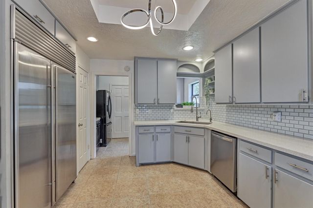 3142 Lazy Lake Lane, Montgomery, TX 77356