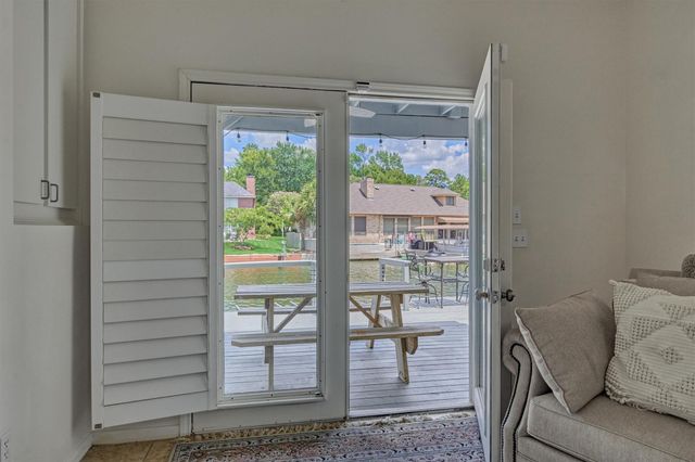 3142 Lazy Lake Lane, Montgomery, TX 77356