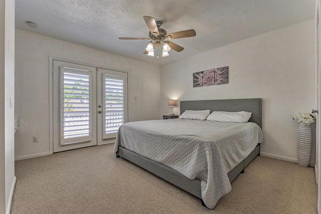 3142 Lazy Lake Lane, Montgomery, TX 77356