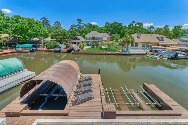 3142 Lazy Lake Lane, Montgomery, TX 77356