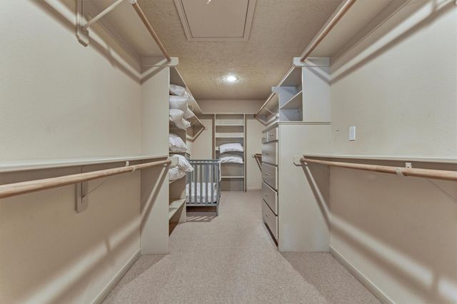 3142 Lazy Lake Lane, Montgomery, TX 77356