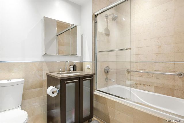 64-05 Yellowstone Boulevard 116AS, Forest Hills, NY 11375