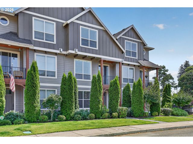 437 Ne 4TH Ave, Canby, OR 97013