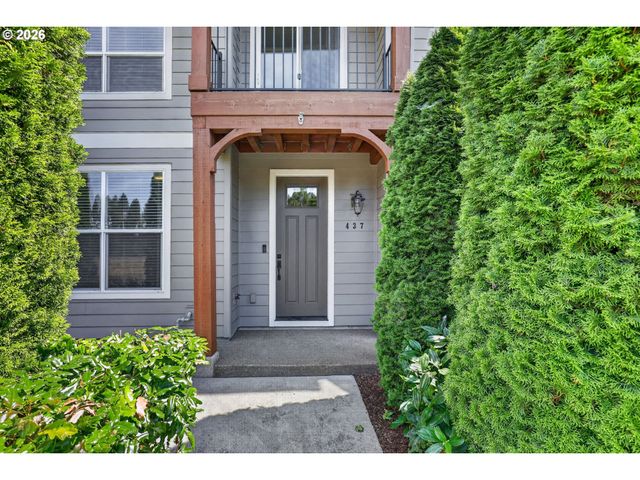 437 Ne 4TH Ave, Canby, OR 97013